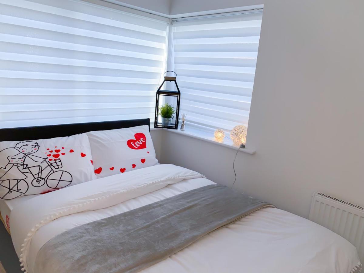 Royal Rooms At Coop Live Etihad, Sports City 曼彻斯特 外观 照片